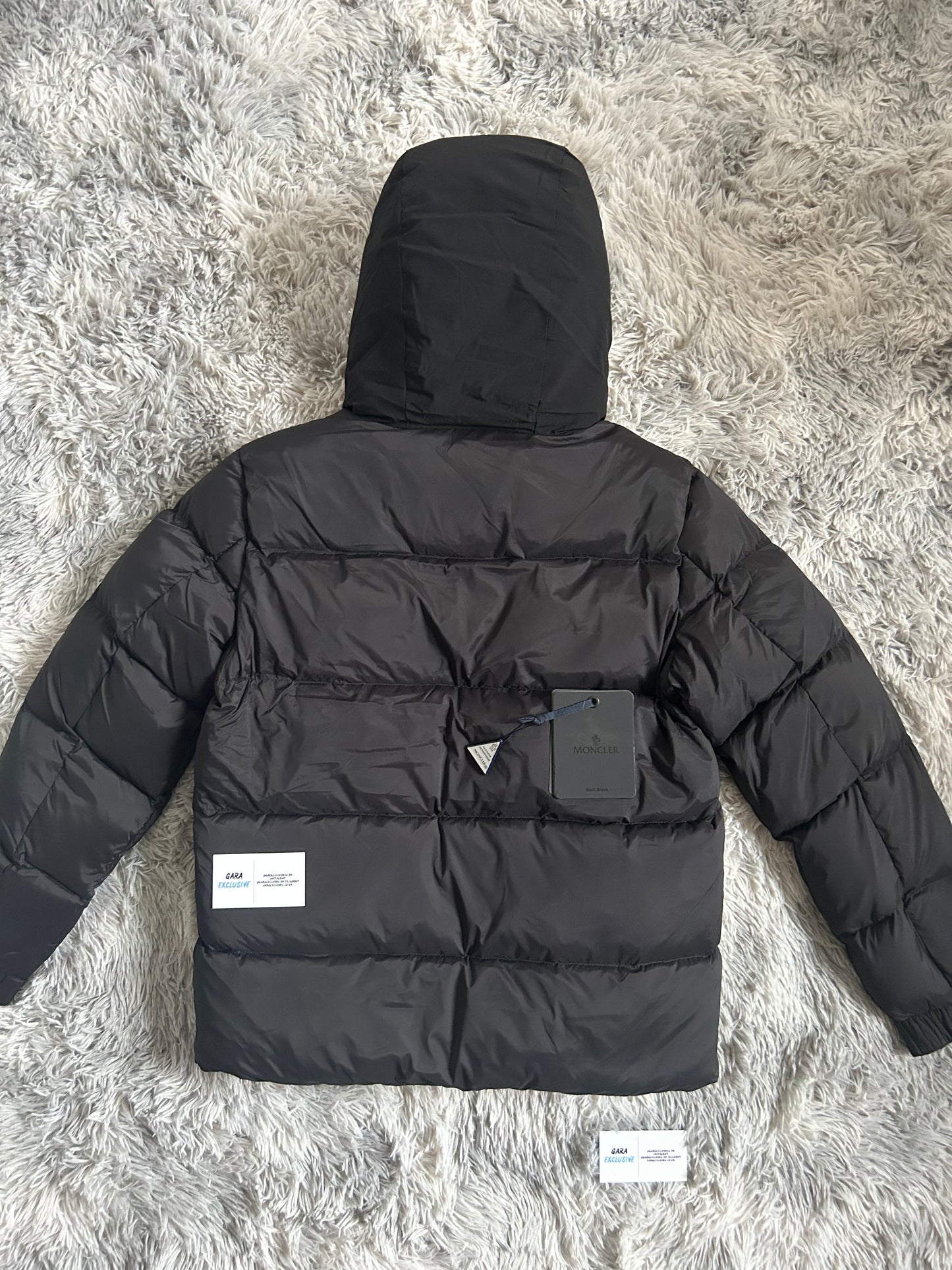 Moncler Madeira Black Next Day