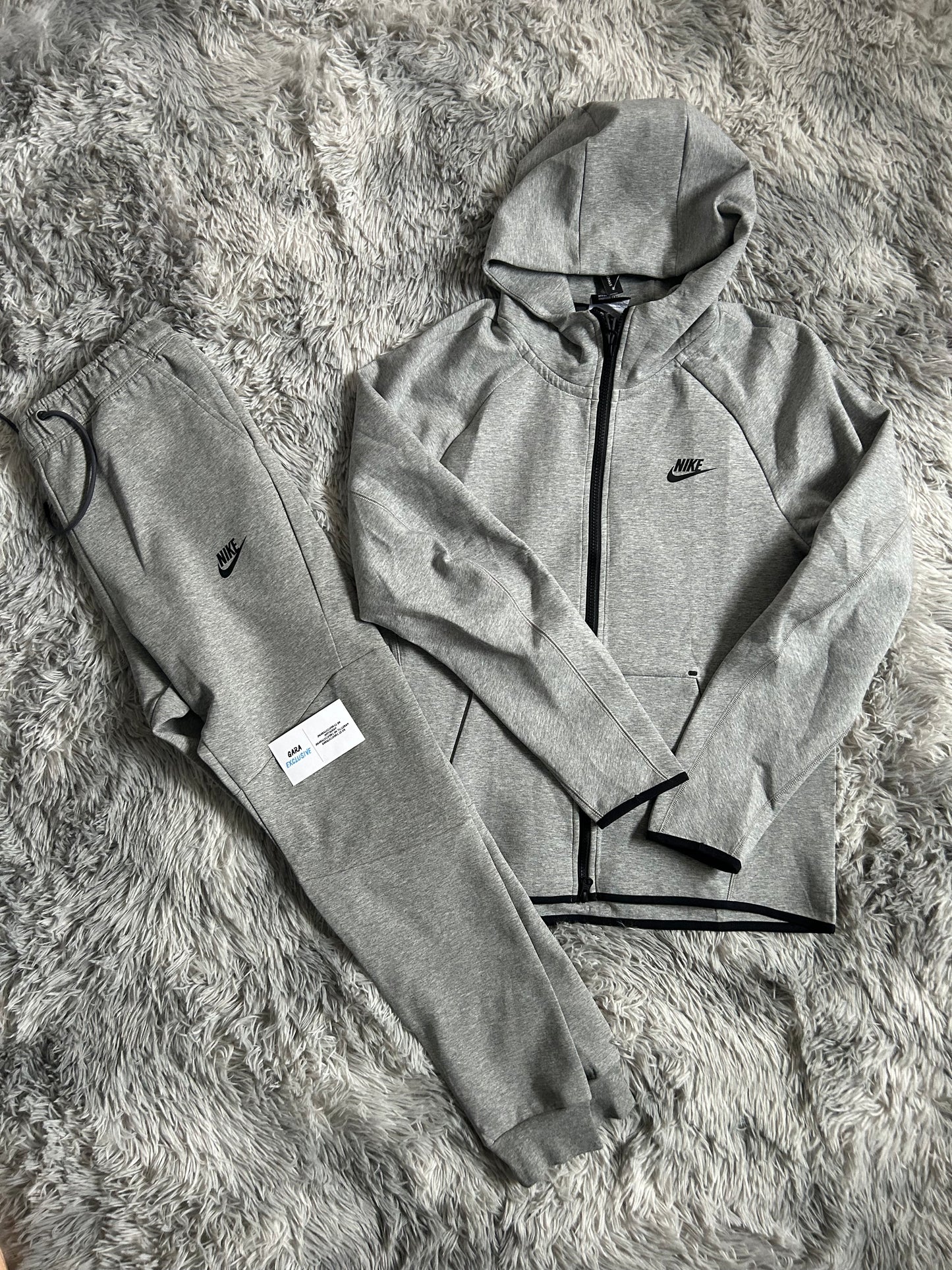 Nike Tech Fleece Grey Next Day