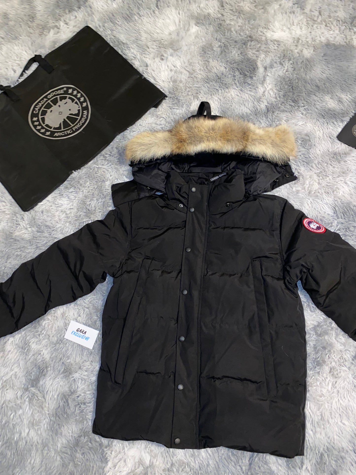 Canada Goose Wyndham Jacket Black Red Badge Next Day